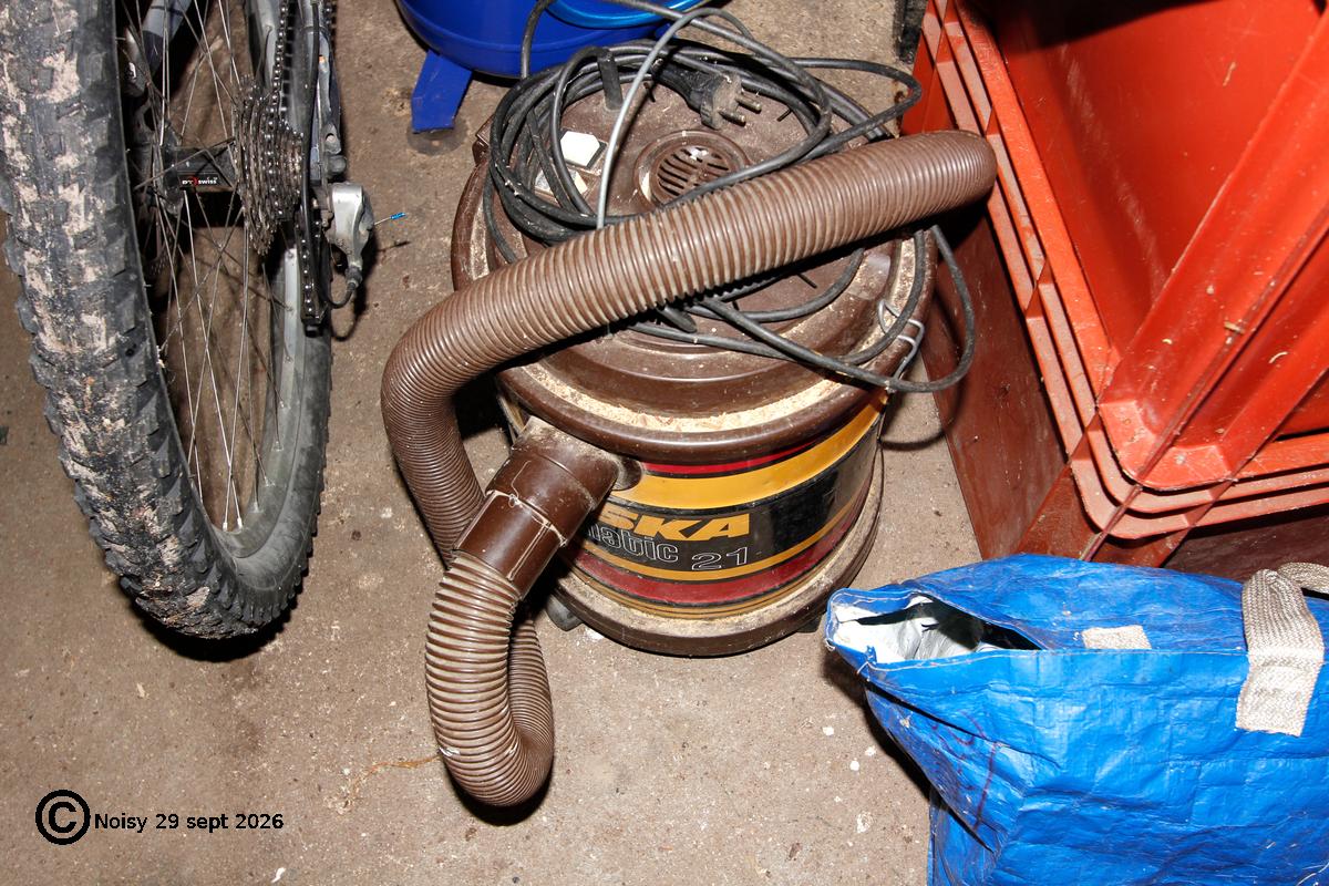 noisy_20260929_7_objets-0034.jpg