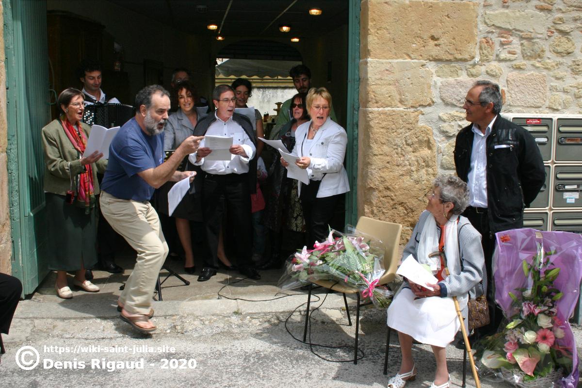 2010_05_100_ans_etiennette_img_7850cor_copie.jpg