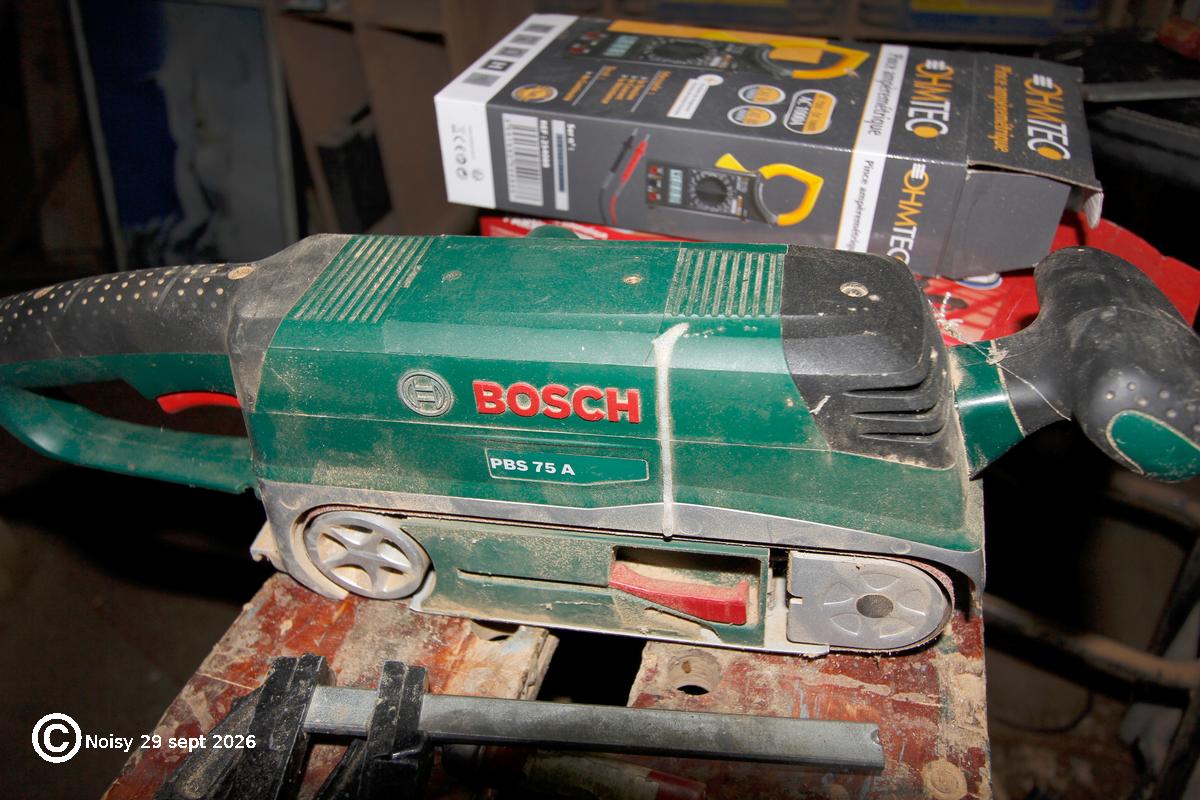noisy_20260929_7_objets-0029.jpg