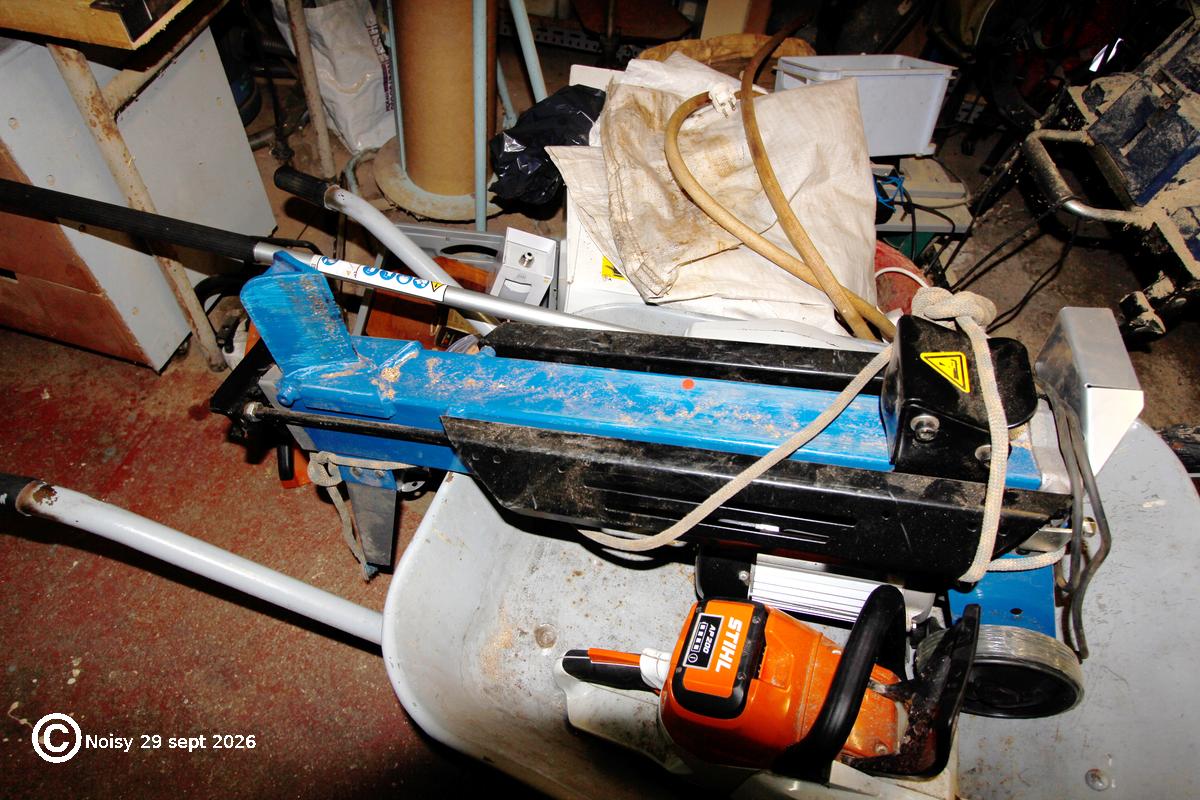 noisy_20260929_7_objets-0024.jpg