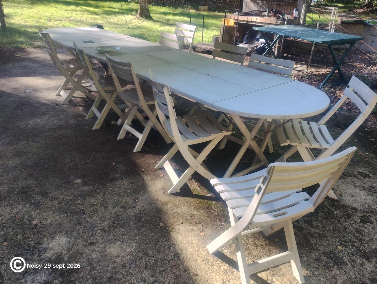 Chaise et table de jardin Chaise et table de jardin