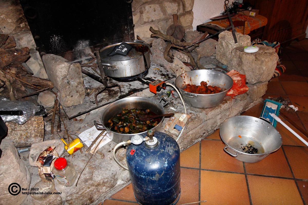 stjulia_20221126_couscous_prep_04.jpg