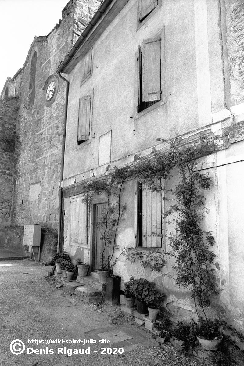 1976_maison_coin_campanal_1976cor.jpg
