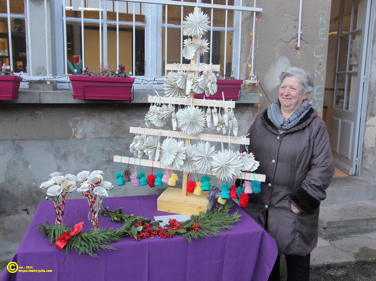 stjulia_20211219_chapons_expo_pliages_bernadette.jpg