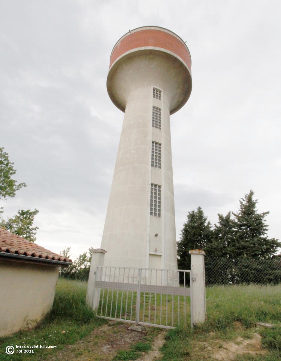 stjulia_20210509_village_chateau_deau.jpg